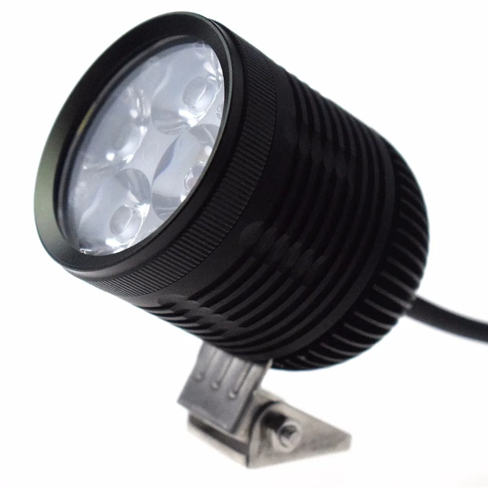 

motorcycle led light/spotlight 4*U2 led chip 40W 4400lumens waterproof led motorcycle drive light Car. SUV. ATV. Boat