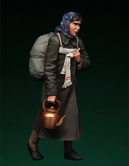 1/35 Resin Figure Model Kit 088 Russian refugees, 1941-45 Woman One Figures Unassembled unpainted Top