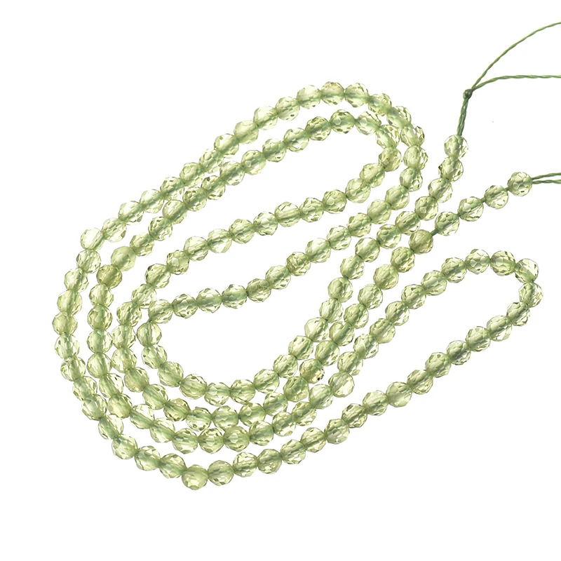 The  combination of Green Pearls and transparent pearls of distinct sizes 3mm-2mm Olive stone Lose Beads