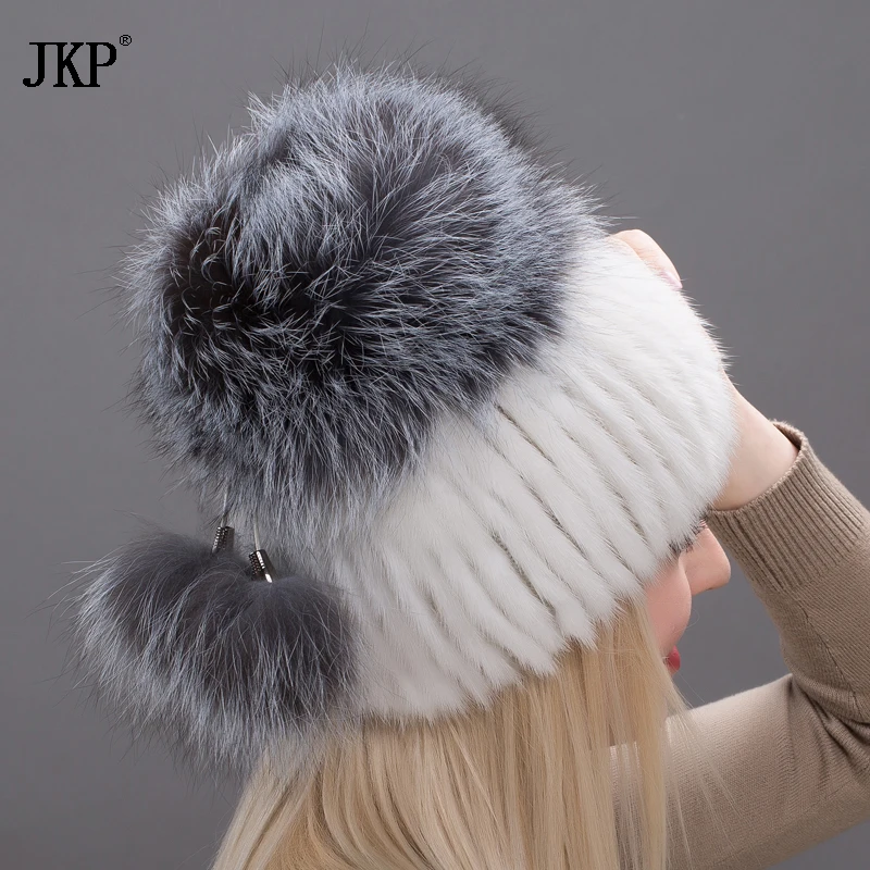 Women Skullies Genuine Winter Fur Hat Mink Fur With Silver Fox Pompoms Top Hats Sale Hot Sale Elastic Fur Cap  DHY17-26CX