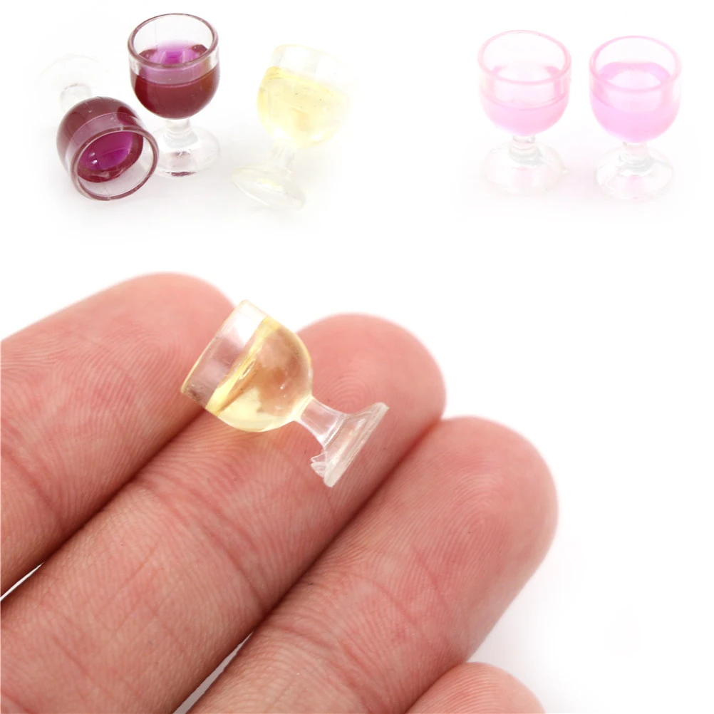 2-6Pcs Mini Red Wine Cup Simulation Furniture Wine Glass Goblet  for Doll House Decoration 1/12 Dollhouse Miniature Accessories