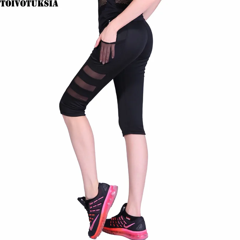 

TOIVOTUKSIA Women Legging Ptachwork Mesh Black Capri Leggings Plus Size Sexy Fitness Sporting Pants with Pocket Mid-Calf Trouser