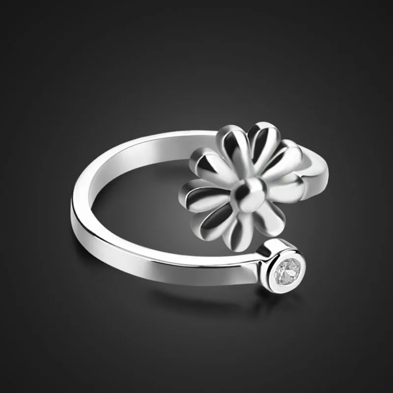 Fashion Beautiful Chrysanthemum Adjustable Ring For Women Girls Sweet Cute Charm Finger Rings Jewelry Gift Prop Accessories