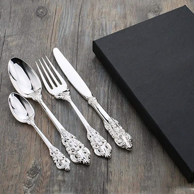 4pc/set  Retro Creative Silverware Rose embossed Silver plated Dinnerware Dinnerspoon steak knife fork  Christmas Gifts