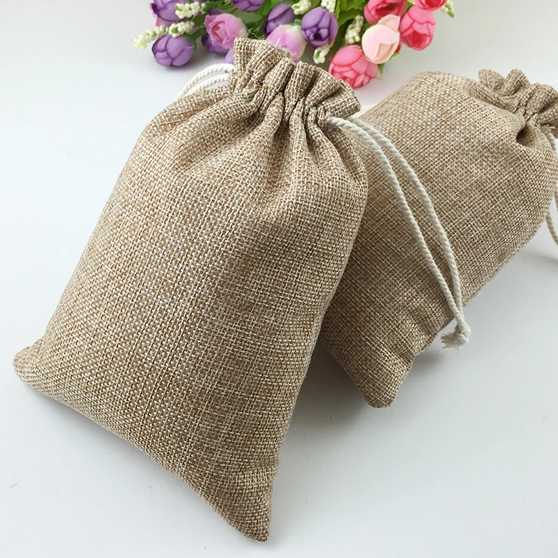 50pcs Vintage Natural Burlap Hessia Gift Candy Bags Wedding Party Favor Pouch Birthday Supplies Drawstrings Jute Gift Bags