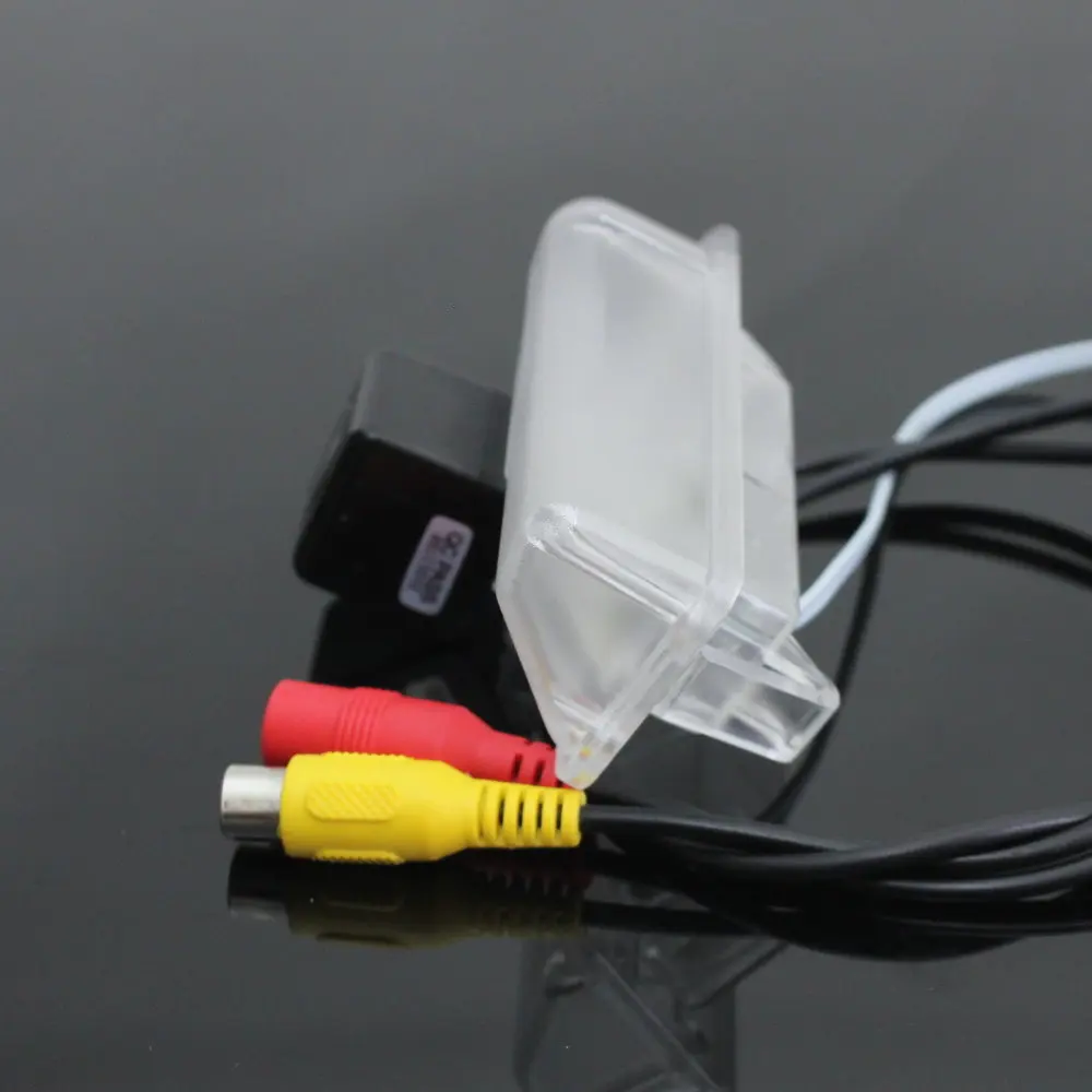 Camera Quan Sát Phía Sau Cho Xe Lexus ES250 2013-2015 Tự Động Bãi Đậu Xe Dự CCD RCA NTST PAL CAM