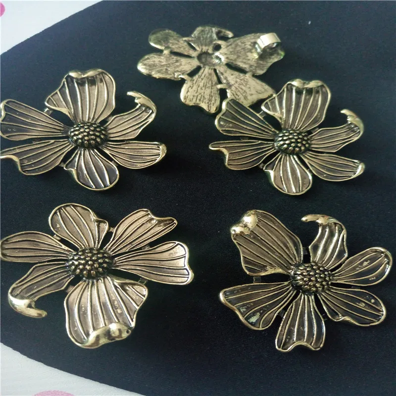 5PCS Retro Vintage Women Necklace Pendant Antique Bronze Tone Alloy Large Flower Pendants 50*54mm Jewelry Finding Elegant Gift