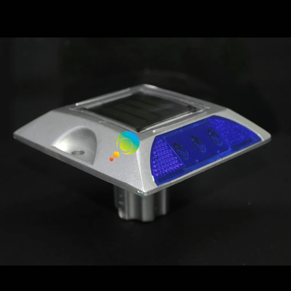 Road Reflector Aluminous Blue LED Flashing Light Cat Eye Solar Road Stud