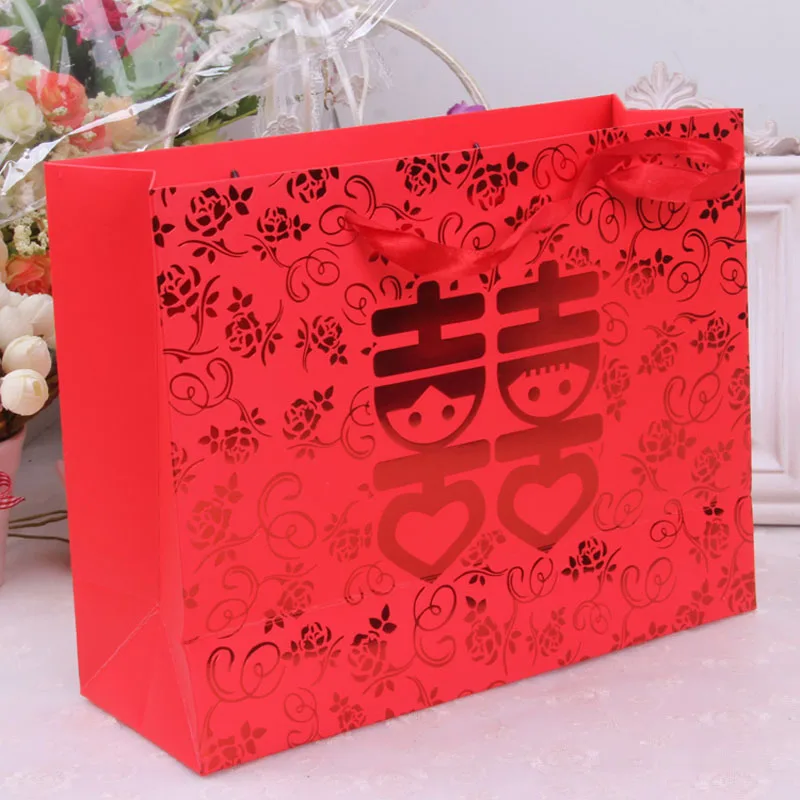 100pcs/lot Chinese Traditional Red Double Happiness Wedding Gift Paper Bag With Handle Package Candy Bags 25*9.4*19cm ZA4032