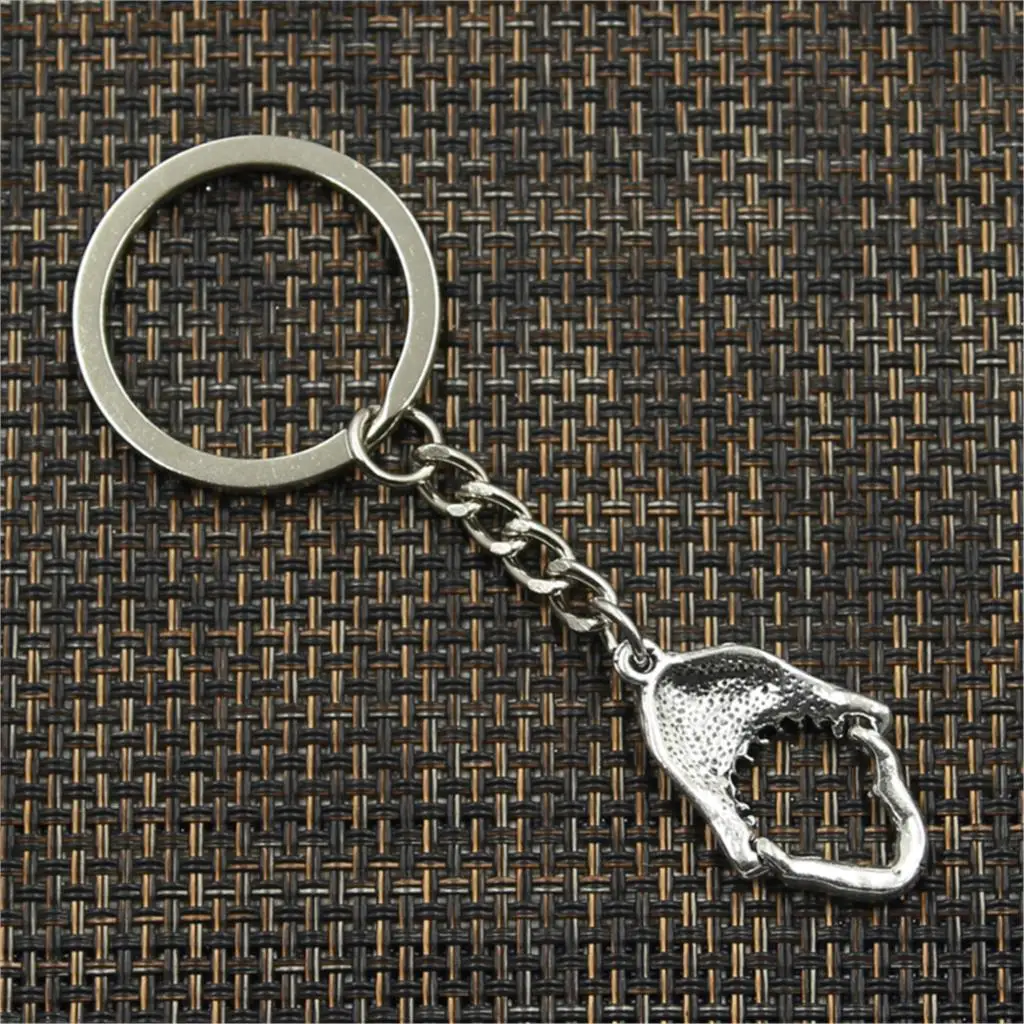 New Fashion Men 30mm Keychain DIY Metal Holder Chain Vintage Opened Shark Mouth 30x28mm Bronze Pendant Gift