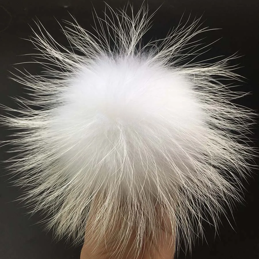 15cm Round Fluffy Real Raccoon Fur Pompoms For Handbags Keychains and Knitted Beanie Cap Hats Genuine Pompon Pom