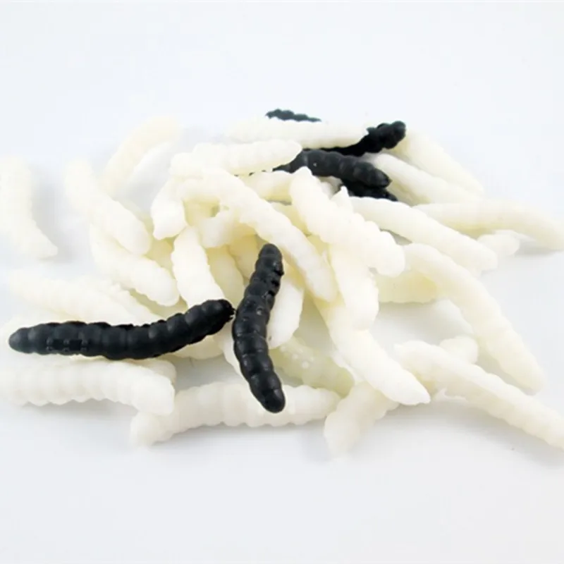 20pcs puntelli di simulazione insetto insetto giocattolo Maggot verme vegetale bavaglio e scherzi pratici giocattolo giocattoli ingannevoli bianco nero