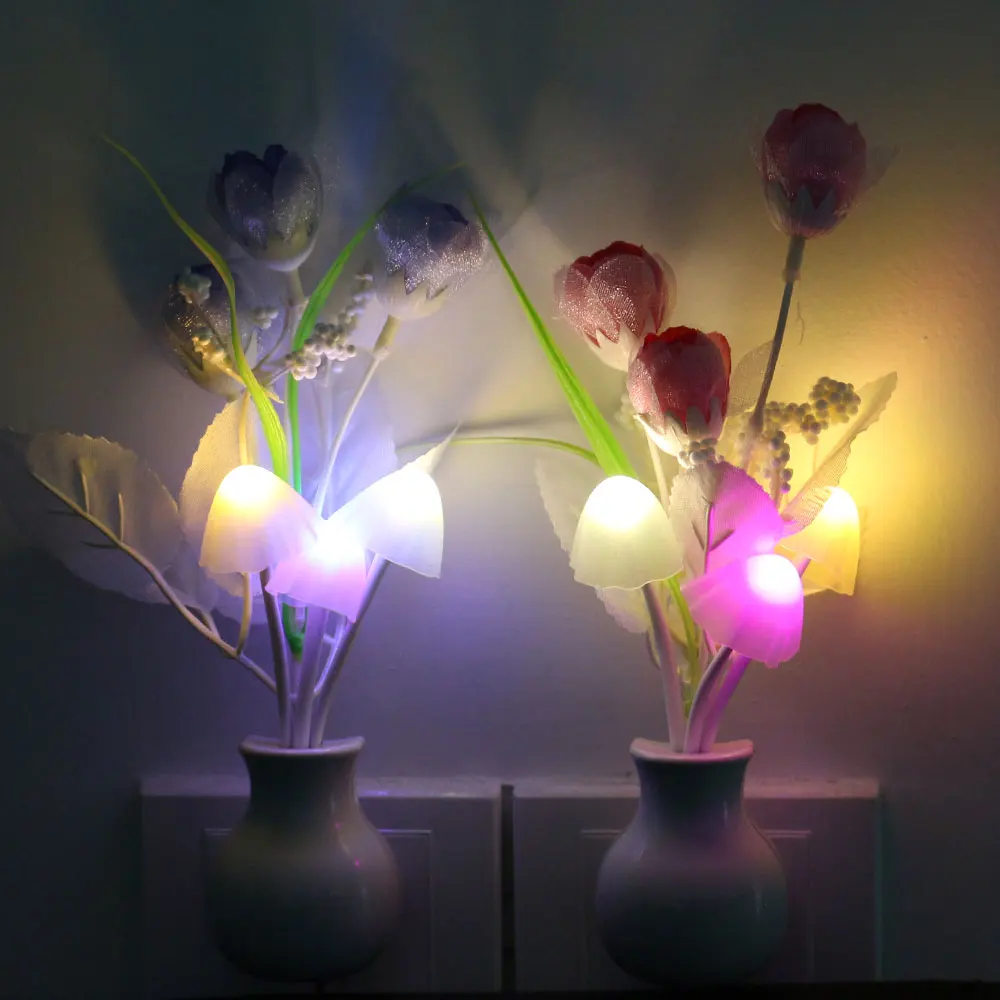 Lámpara de noche con sensor para decoración del hogar, luz LED con enchufe estadounidense brillante y automático, con diseño de seta, tulipán y flor, luz romántica