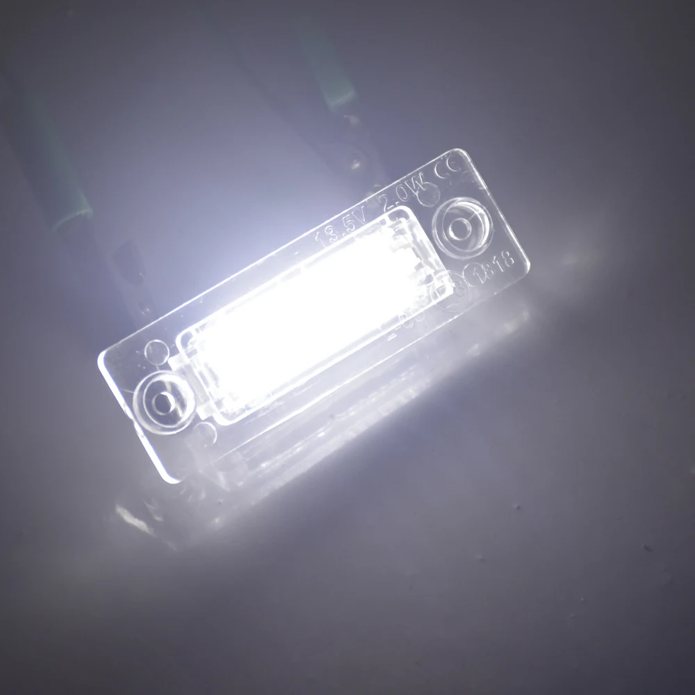 2Pcs Car 18LED Error Number License Plate Light Lamp For VW Touran Passat Cimousint B5.5 SKODA Superb 1 3U B5 Car Accessories