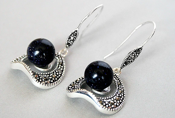 

VINTAGE 925 SILVER 10MM BLUE SAND STONE BEADS MARCASITE HOOK EARRINGS 11/2"