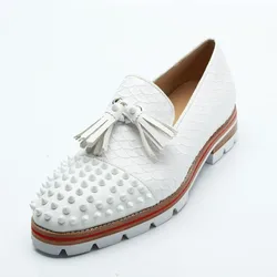 Qianruiti Spring Fringe Tassel Men Shoes Slip-on Rivet Loafer Handcraft Anti-skid Casual Shoes Spike Wedding Shoes for Men