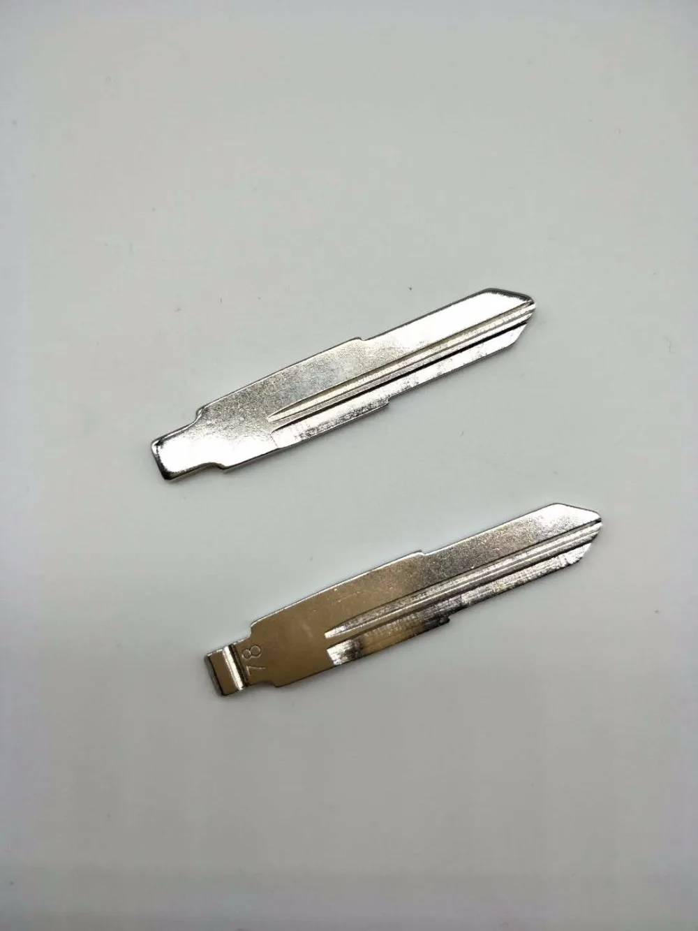 Hoja de llave de la mejor calidad para llave de control remoto de coche, Número 78, 10 unids/lote