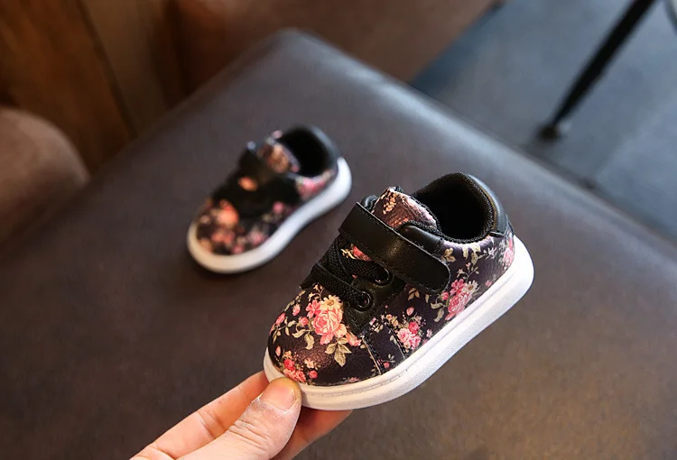 New Kids Shoes For Girls Fashion Children Casual Shoes Floral Cute Toddler Kids Sneakers Breathable Baby Girls Shoes EU 21-30