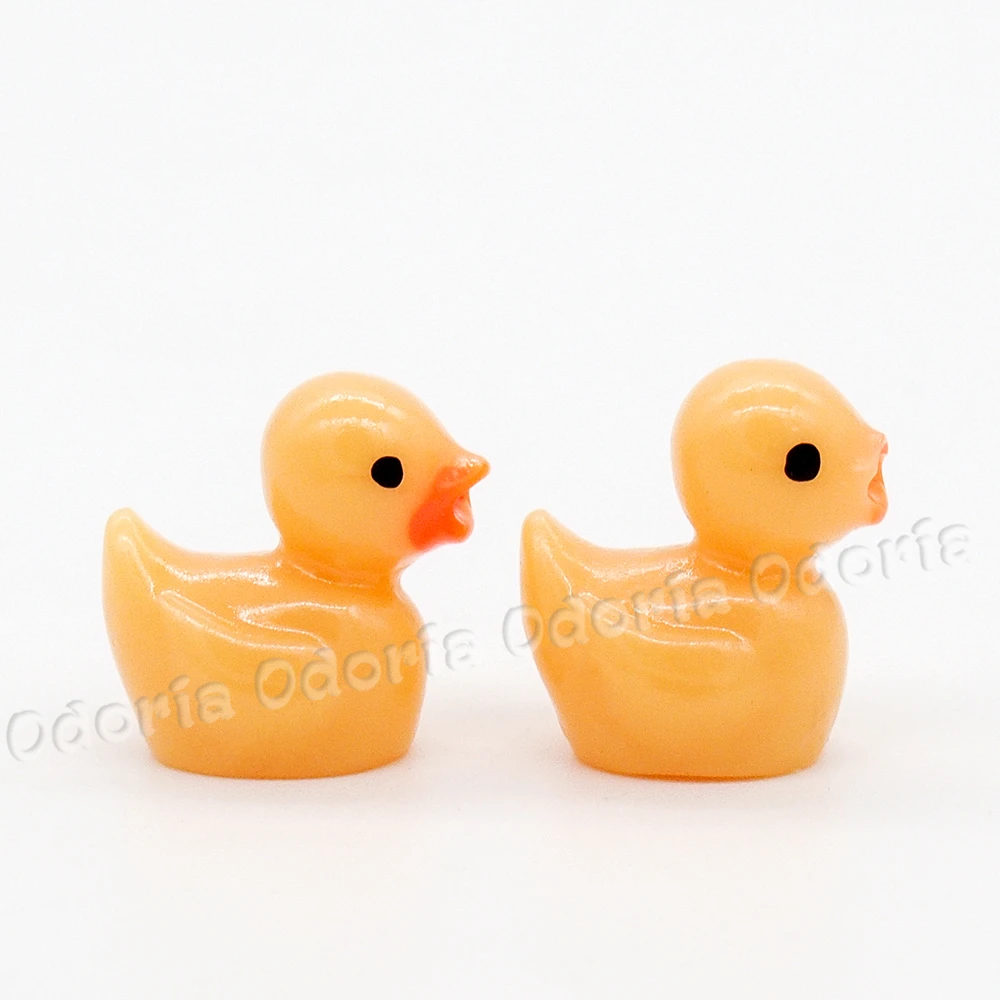 Odoria 1:12 Miniature 2pcs Yellow Duck Toy Bathroom Garden Room Bedroom Home Set Dollhouse Accessories Doll House Decor Gift