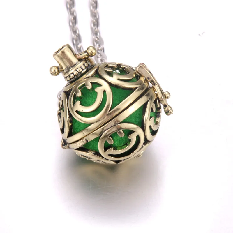 New Bronze Aromatherapy lockets Aroma Diffuser Essential Oils Diffuser Perfume Pendant Necklace vintage fashion Jewelry