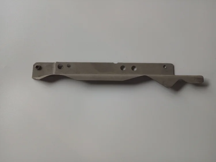 2PCS Spare Part Sewing accessories for Brother knitting machine SK280 P11-11 Guide R Accessory No 04086773