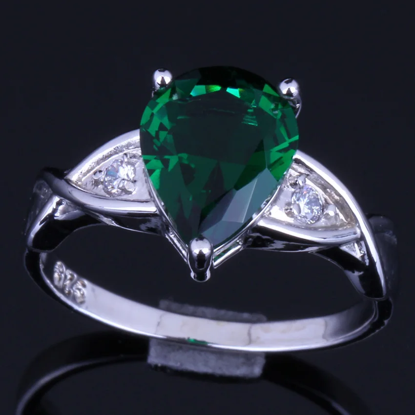 Glaring Pear Green Cubic Zirconia White CZ Silver Plated Ring V0110