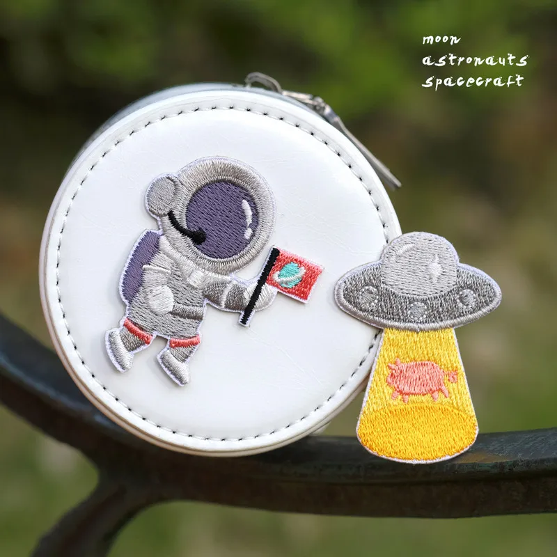 Small Cute High Quality Astronaut Satellite UFO Moon Embroidered Patch for Clothing Iron On Patch Jeans Clothes Sticker Badges