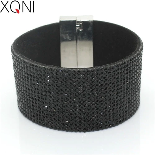 XQNI New Fashion High Quality Handmade Crystal Leather Bracelet For Men Women Trendy Black Rhinestone Classic Charm Bracelet.