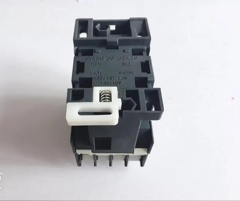 LC1D AC Contactor CJX2-1201 CJX2-1210 CJX2-1211 12A 3-Phase DIN Rail Mount Electric Power Contactor 24V 36V 110V 220V 380V