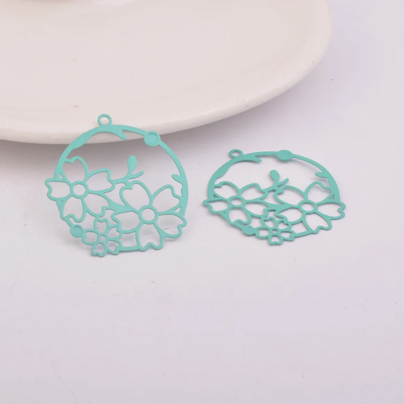 50 Stück AB5442 30*32mm Filigran-Blumenkorb-Anhänger, bemalte Blumenanhänger, DIY-Schmuckzubehör – Detail 10