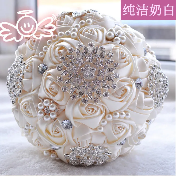 Beste Preis Weiß Elfenbein Brosche Bouquet Hochzeit Bouquet de mariage Polyester Hochzeit Bouquets Perle Blumen buque de noiva