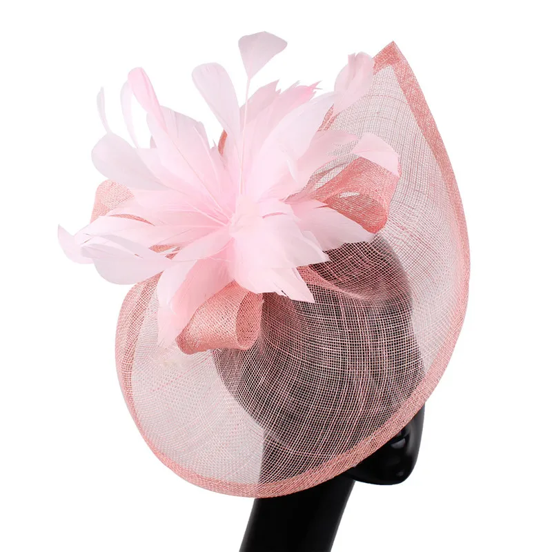 Uroczy fioletowy atrakcyjny materiał Sinamay Fascinator nakrycia głowy Studio fotograficzne nakrycie głowy czerwone koktajlowe nakrycia głowy