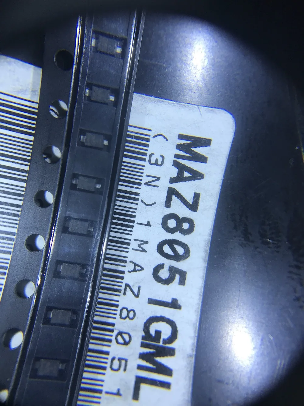 20 Chiếc 2SC4617EBTLR PJSD05TS T/R ZMM5V1ST MAZ8051GML 2SC4617 PJSD05 MAZ8051 Mới Ban Đầu Cổ