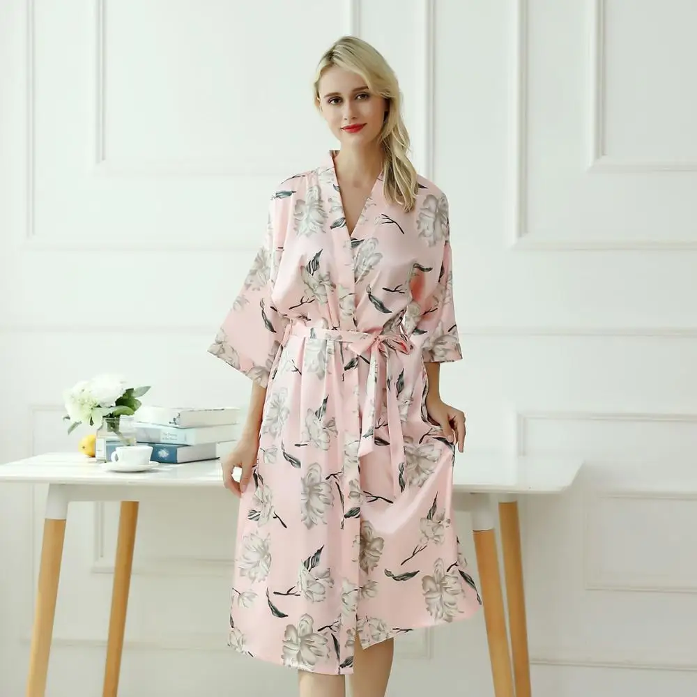 

Large floral Pink Silk Satin Wedding Bride Bridesmaid Robe Floral Bathrobe Short Kimono Robe Fashion Dressing Gown For Women