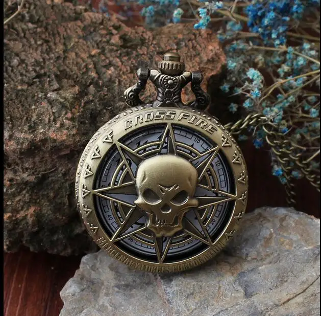 One piece Pirates of the Caribbean horde steampunk men and woman Bronze antiques Necklace pocket watches gift KJH52