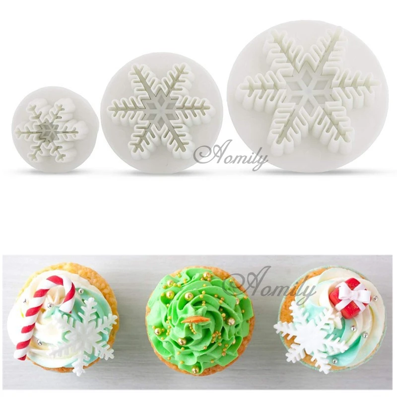 Aomily 3pcs/Set Snowflake Plunger Mold Cake Decorating Tool Biscuit Cookie Cutters Cupcake Mould Fondant Cutting Pastry Cutter