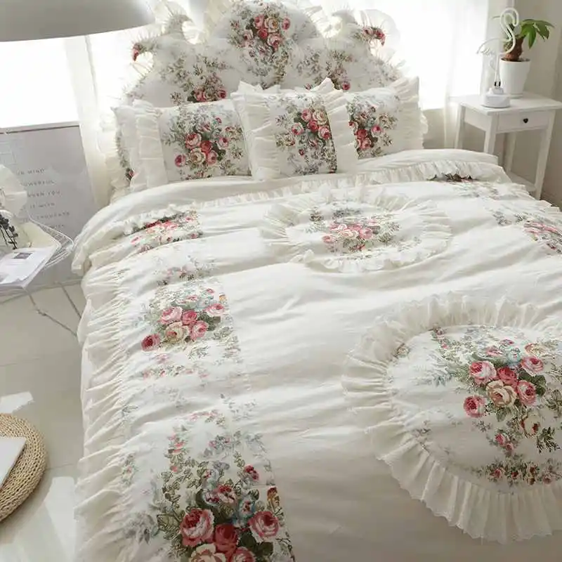 Imagem -03 - Princesa Branca Lace Bedding Sets 100 Algodão Rose Impressão Ruffles Capa de Edredão Colcha Acolchoada Saia de Cama Fronhas