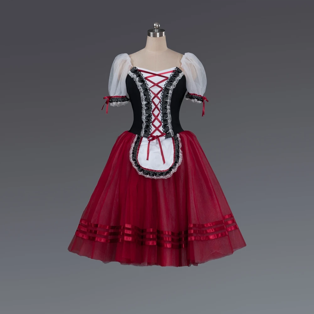 long ballet dress Professional peasant ballets, such as Giselle, Napoli, la Fille Mal Gardee, La Vivandiere