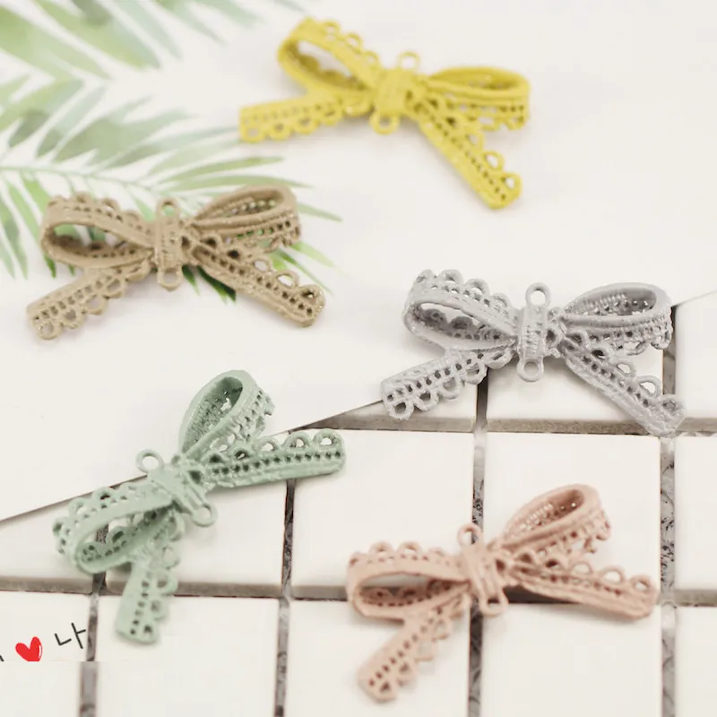 

10pcs/lot Cute bow in candy color pendant hair Charm with double hole DIY accessories of earring apparel Ear Studs tag Jewelry