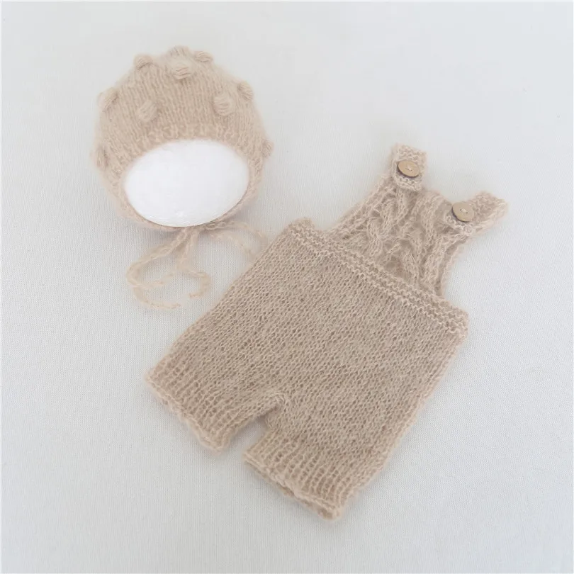 

Newborn Baby Clothes Knitted Mohair Hat and Romper Set Hand Crochet Dots Soft Bonnet Baby Boy Romper Outfit Photograsphy Props