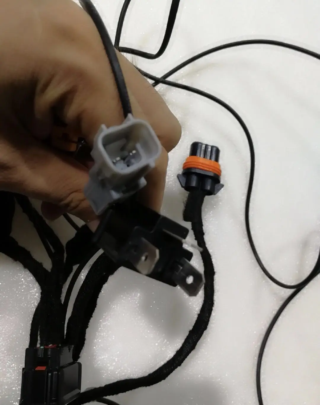 Connection for Honda HRV Headlight , Halogen Headlight to be Headlight