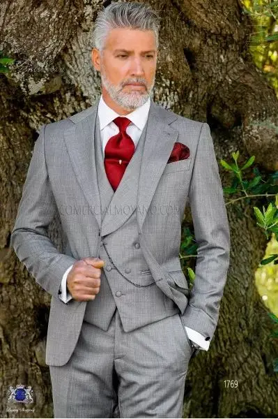 

2019 Custom Made Men Light Grey 3 Pieces Wedding Groom Suit With Pants Slim Fit Men Tuxedo Suit For Wedding Prom Best Man Suit