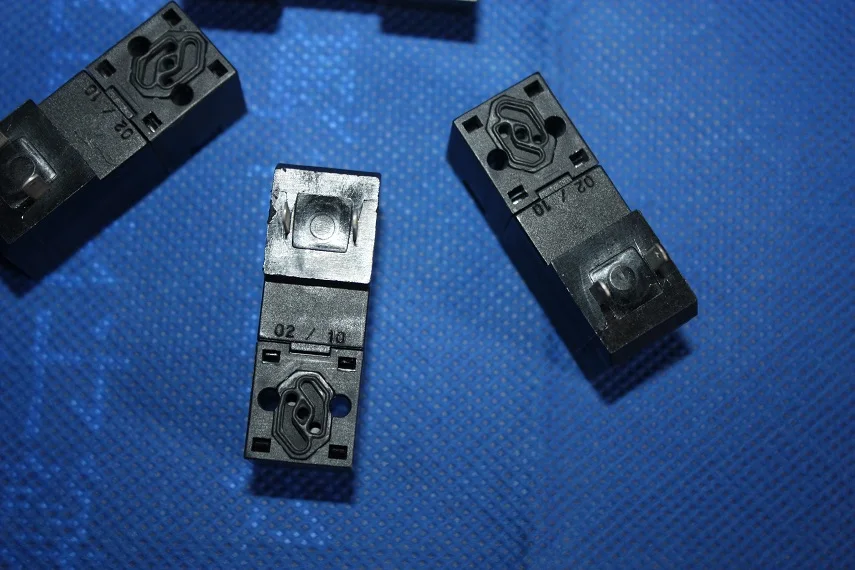 Lonati Xi Lanh Kép Hàng Dệt Kim Máy U8-852 Sử Dụng Solenoid Valve U8900218