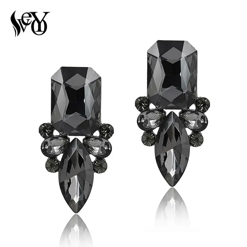 VEYO 2018 Brand New Design Fashion Crystal Stud Earrings Elegant Crystal Earrings For Women gift