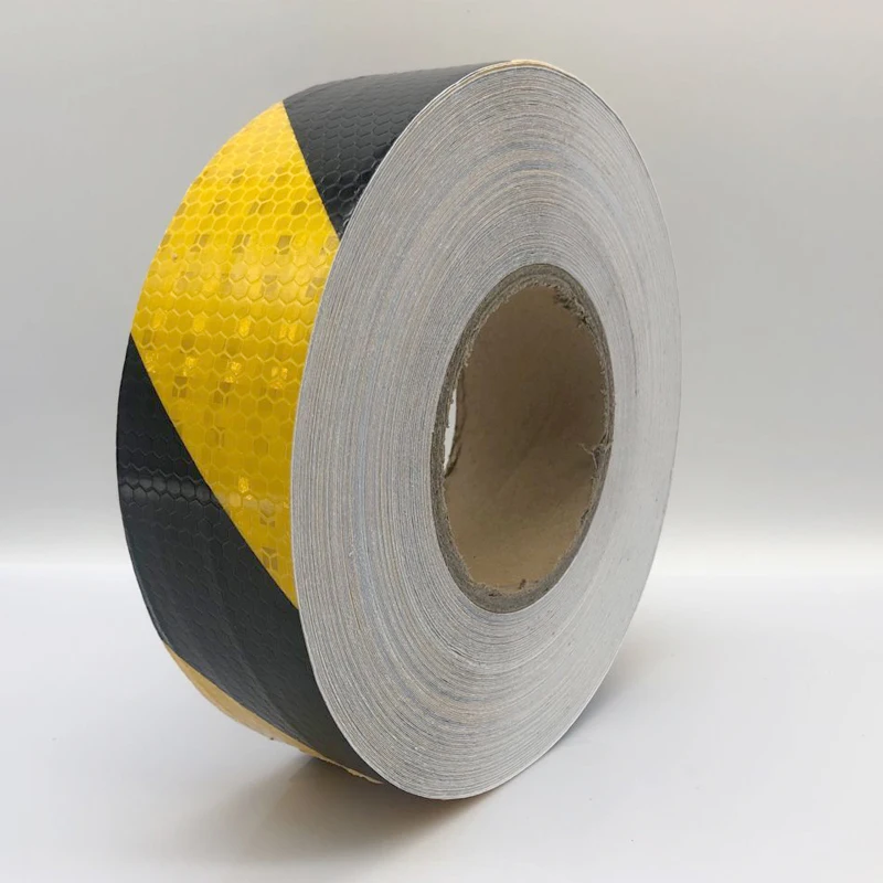 5 cm x 10 m auto reflecterend materiaal tape sticker auto motorfietsen veiligheidswaarschuwing tape reflecterende film autostickers