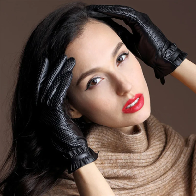 New Ladies Leather Gloves Goatskin Punch Driving Comfortable Thin Silk Gloves Female Factory Outlet 36-5