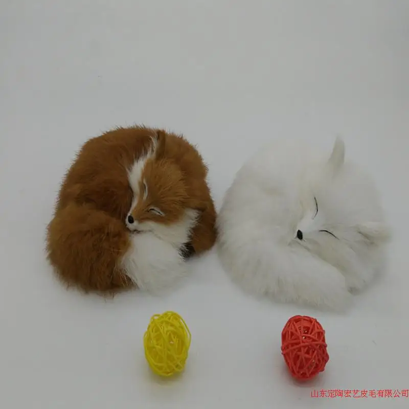 

a pair of simulation fox toys polyethylene & furs white and yellow fox model about 14x5CM 072