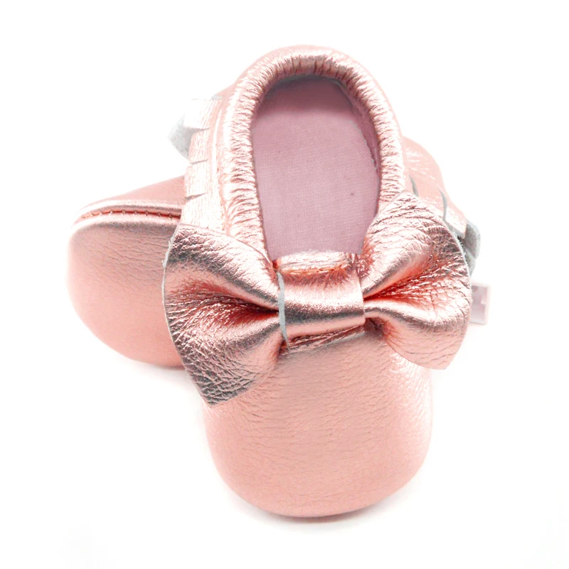 

New Shine Pink Genuine Leather Baby moccasins bow First Walkers Soft Rose gold Baby girl shoes infant Fringe boys Shoes