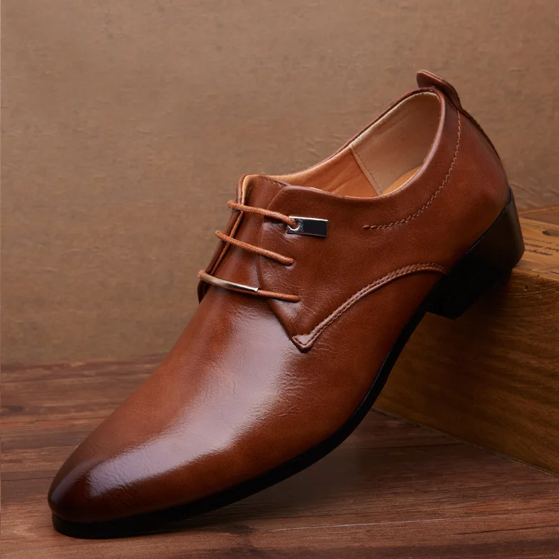 Hot 2022 Men Business Formal Dress Shoes Oxford Men PU Leather Shoes Lace-Up Pointed Toe British Style Men Shoes Brown Black