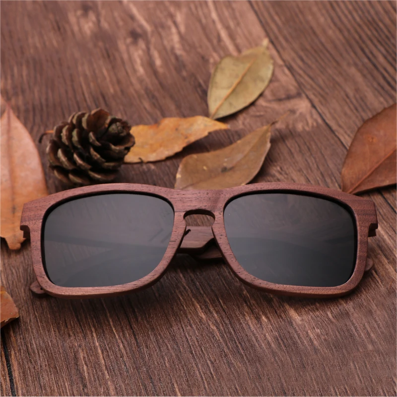 2018 New Environment-friendly Retro Sunglasses Men's Fashion Trendy Sunglasses Black Walnut Wood UV400 Polarizing Sunglasses